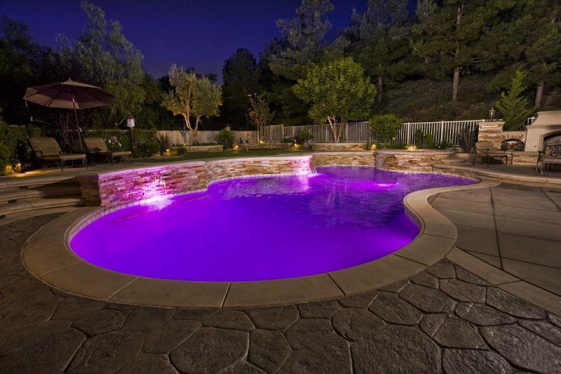 pentairr-amerliter-16-color-led-pool-light-12-or-120v-15-150-ft-cord-home-garden-pool-spa-pentair-544114_2048x